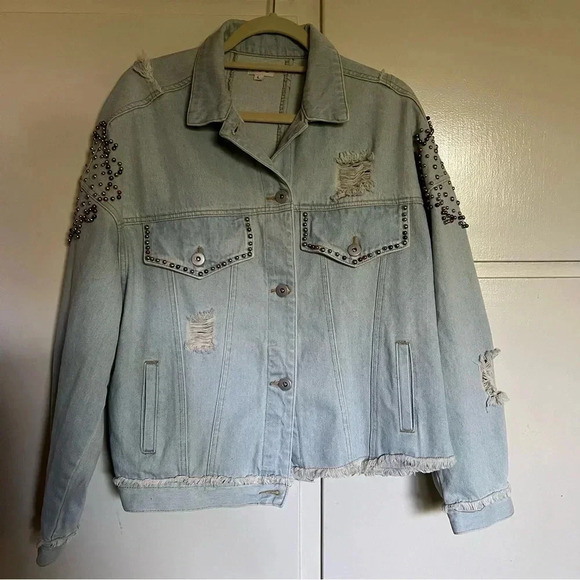 POL Shimmering Jewel Denim Jean Jacket Beaded Distressed Size Large - Picture 3 of 16